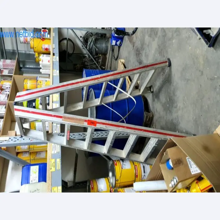 Stroje na výrobu obývacího nábytku-1