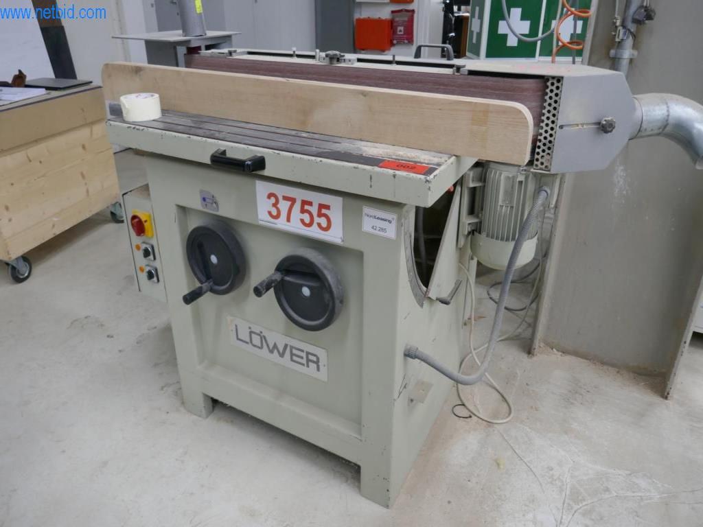 Stroje na výrobu obývacího nábytku-2