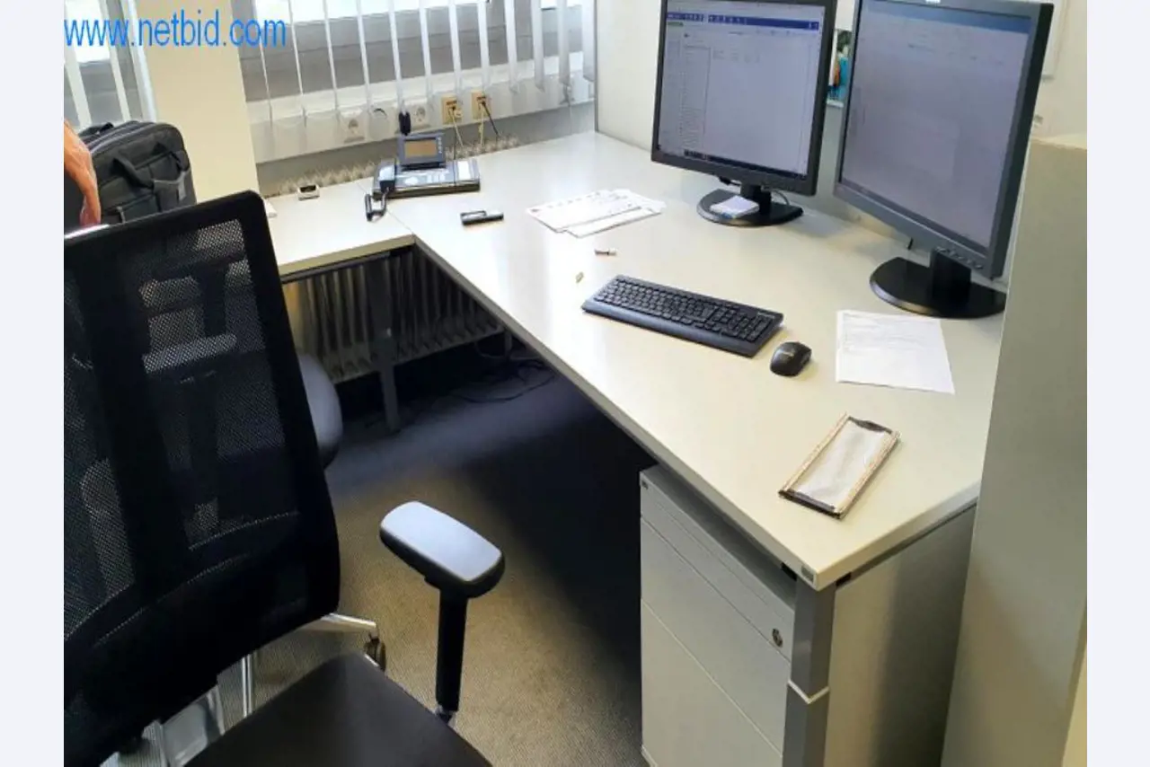 Machines voor de productie van woonkamermeubels-3