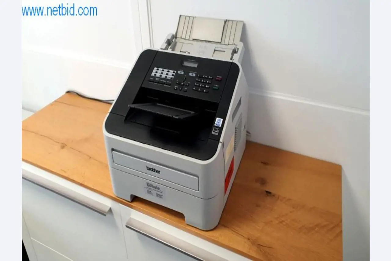 Stroje na výrobu obývacího nábytku-1