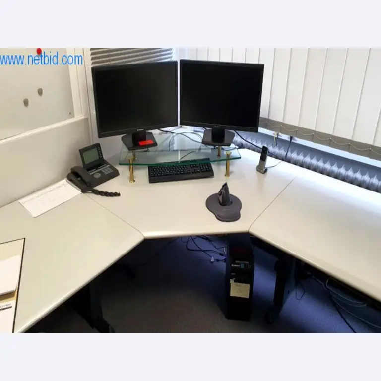 Stroje na výrobu obývacího nábytku-2