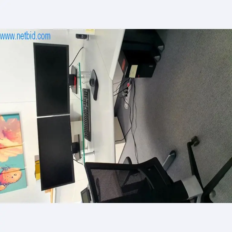 Stroje na výrobu obývacího nábytku-3