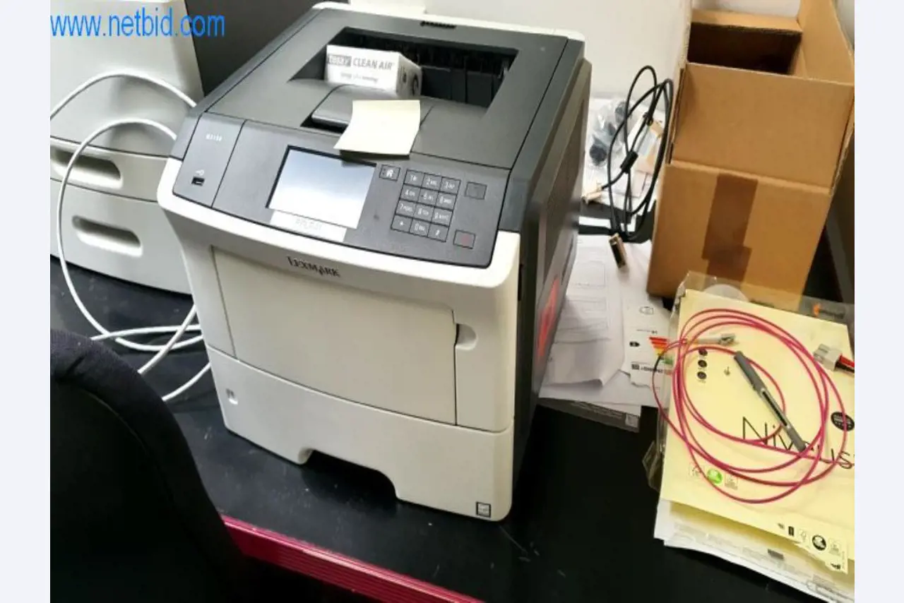 Maschinen zur Herstellung von Wohnraummöbeln-1