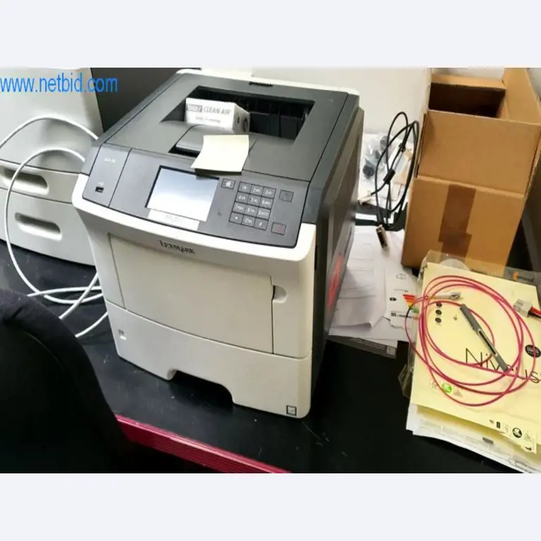 Maschinen zur Herstellung von Wohnraummöbeln-1