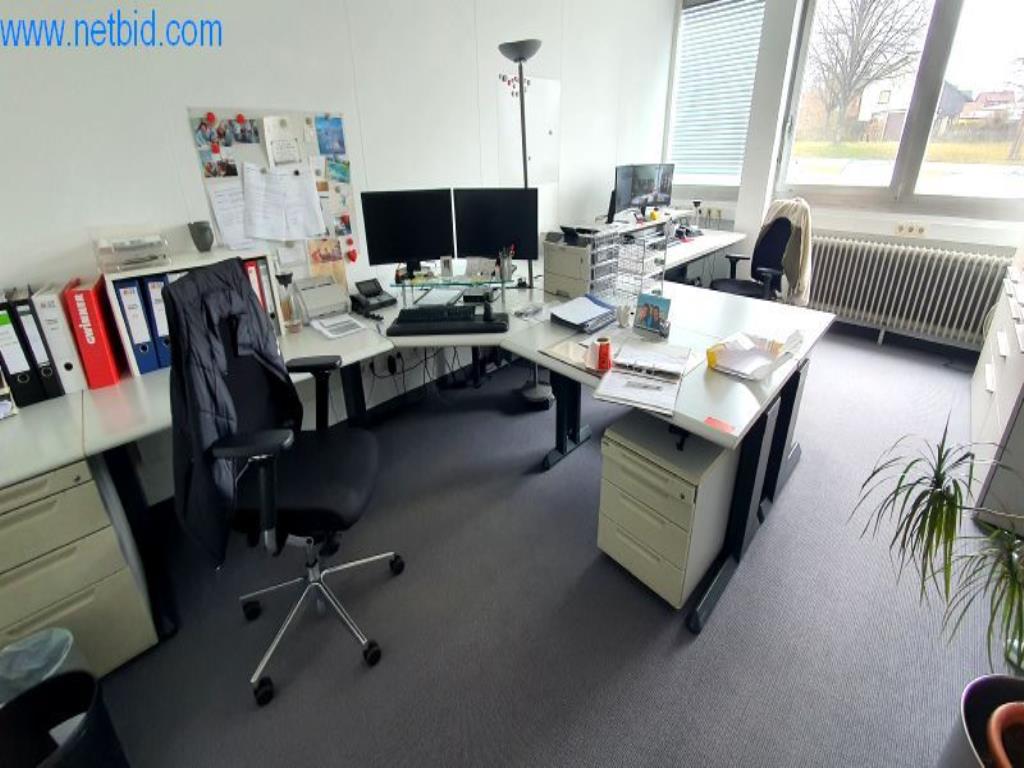 Maschinen zur Herstellung von Wohnraummöbeln-1