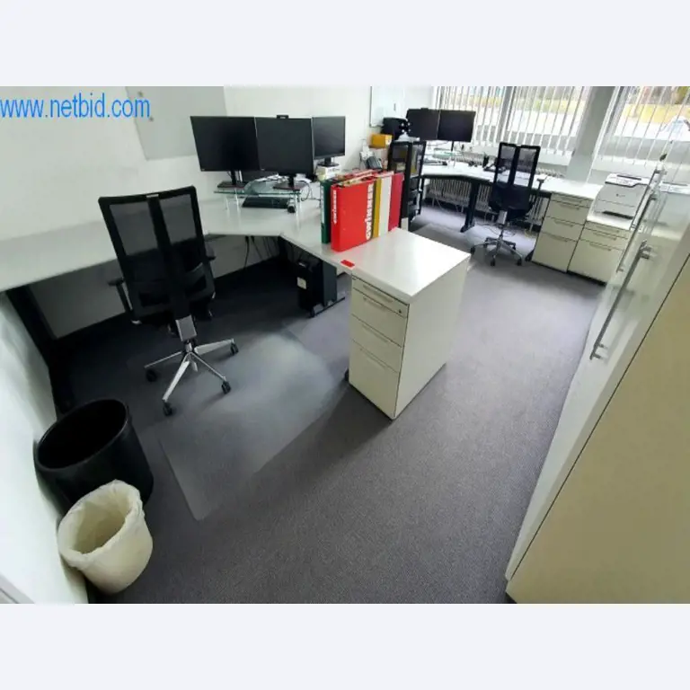 Maschinen zur Herstellung von Wohnraummöbeln-1