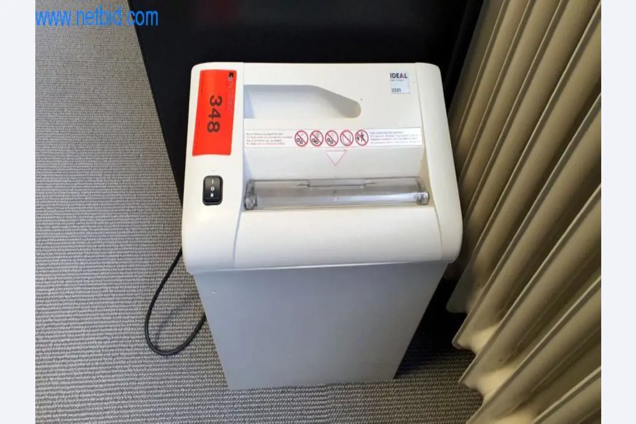 Maschinen zur Herstellung von Wohnraummöbeln-1