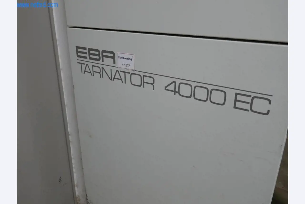 Máquinas para a produção de mobiliário para salas de estar-2