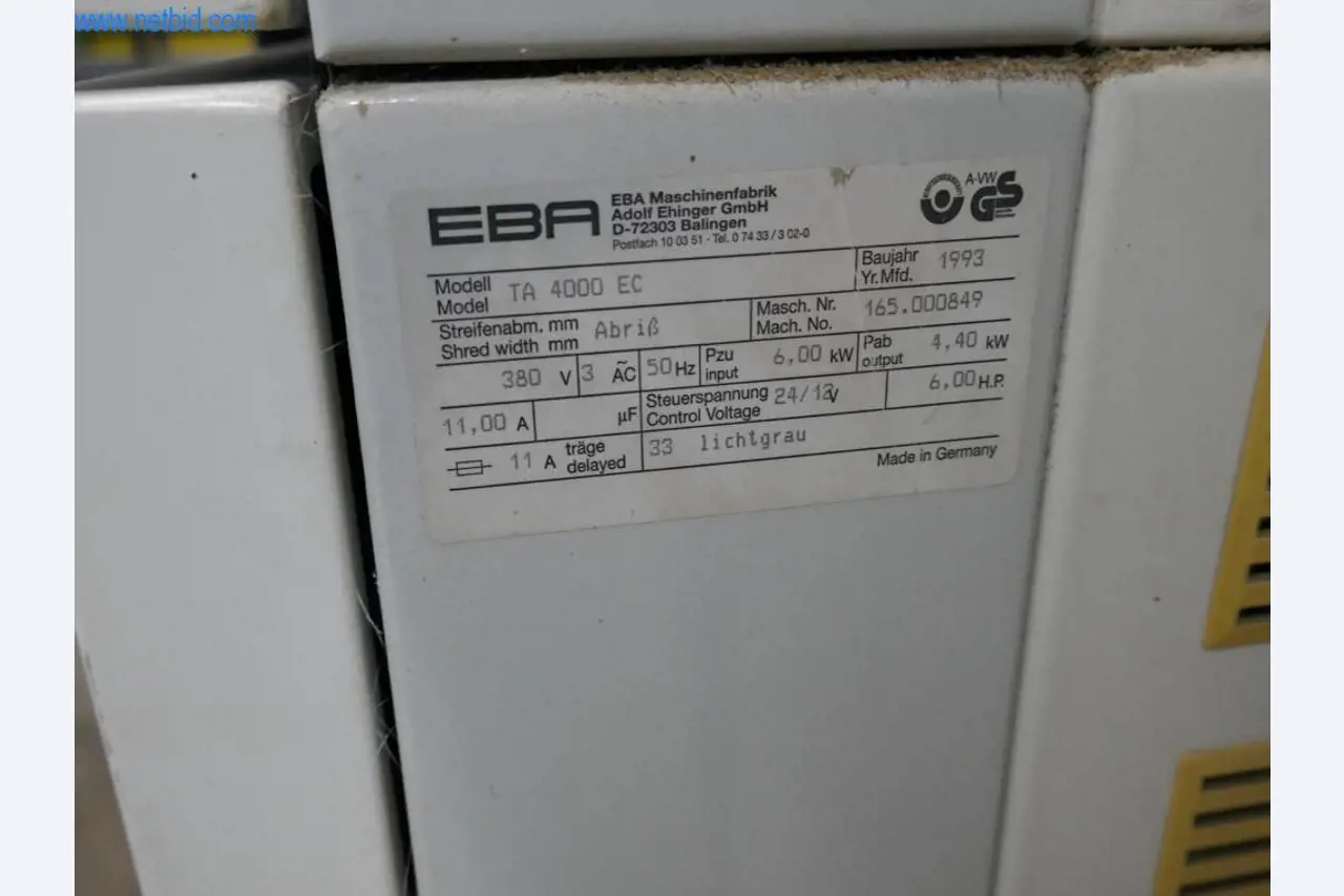 Máquinas para a produção de mobiliário para salas de estar-4