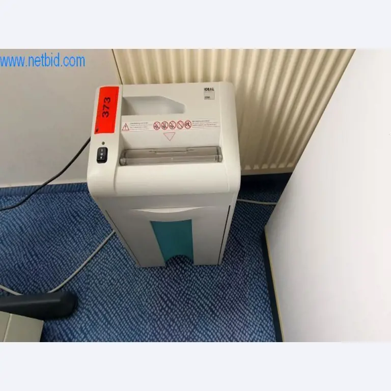 Stroje na výrobu obývacího nábytku-1