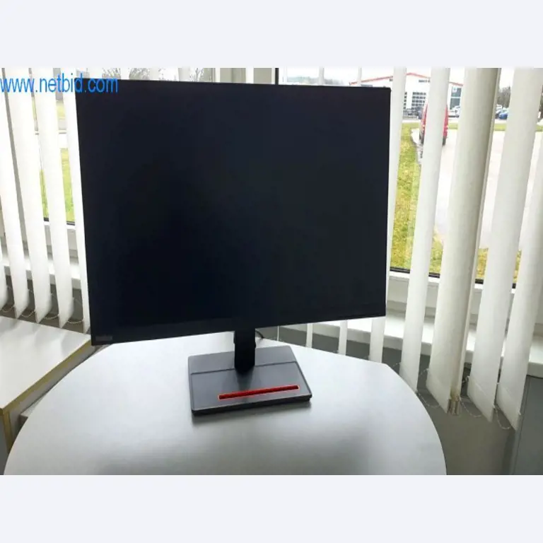 Maschinen zur Herstellung von Wohnraummöbeln-1