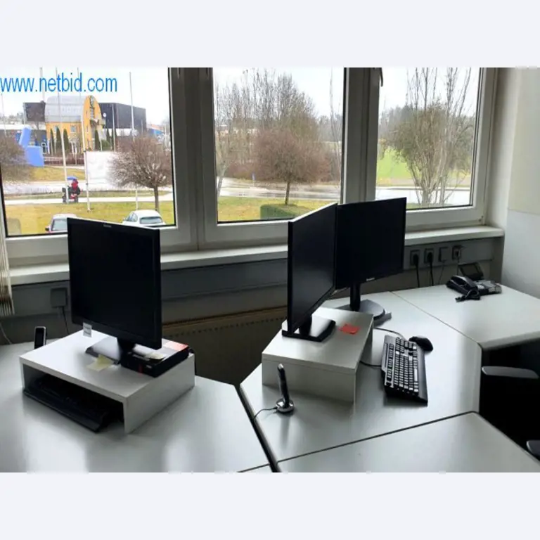 Maschinen zur Herstellung von Wohnraummöbeln-5