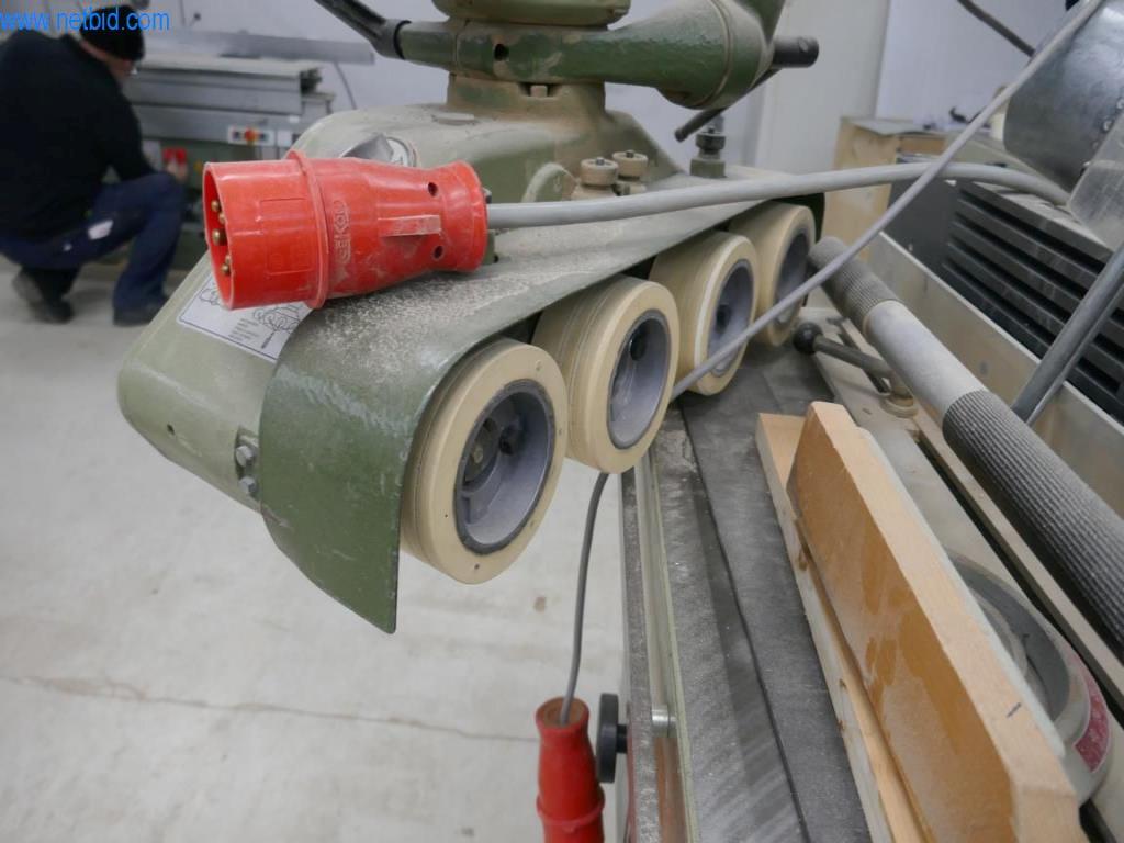 Máquinas para a produção de mobiliário para salas de estar-4