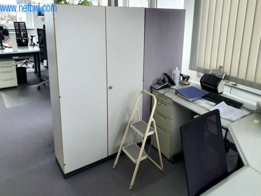 Stroje na výrobu obývacího nábytku-5