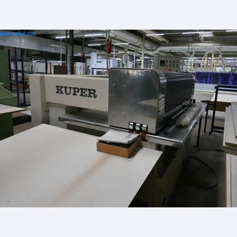 Máquinas para a produção de mobiliário para salas de estar-1