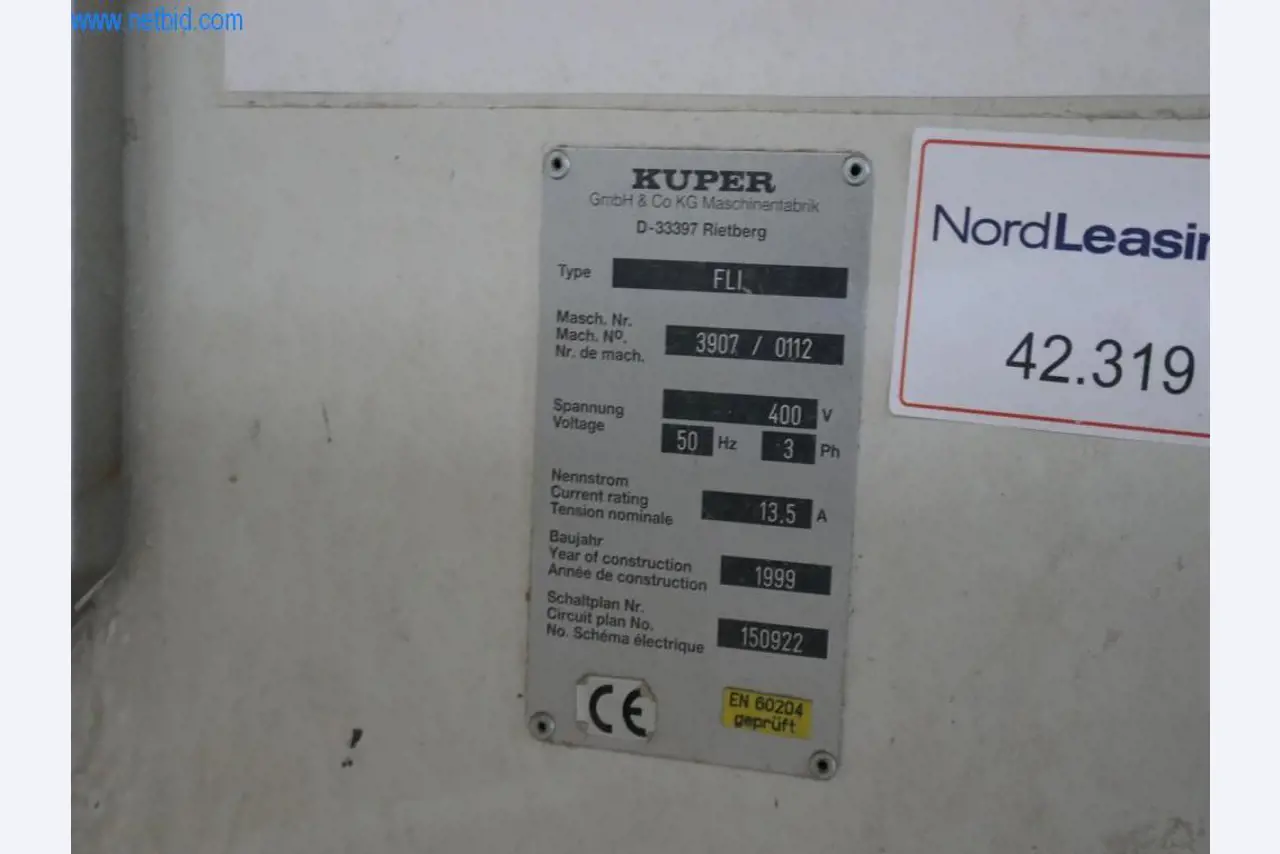 Máquinas para a produção de mobiliário para salas de estar-3