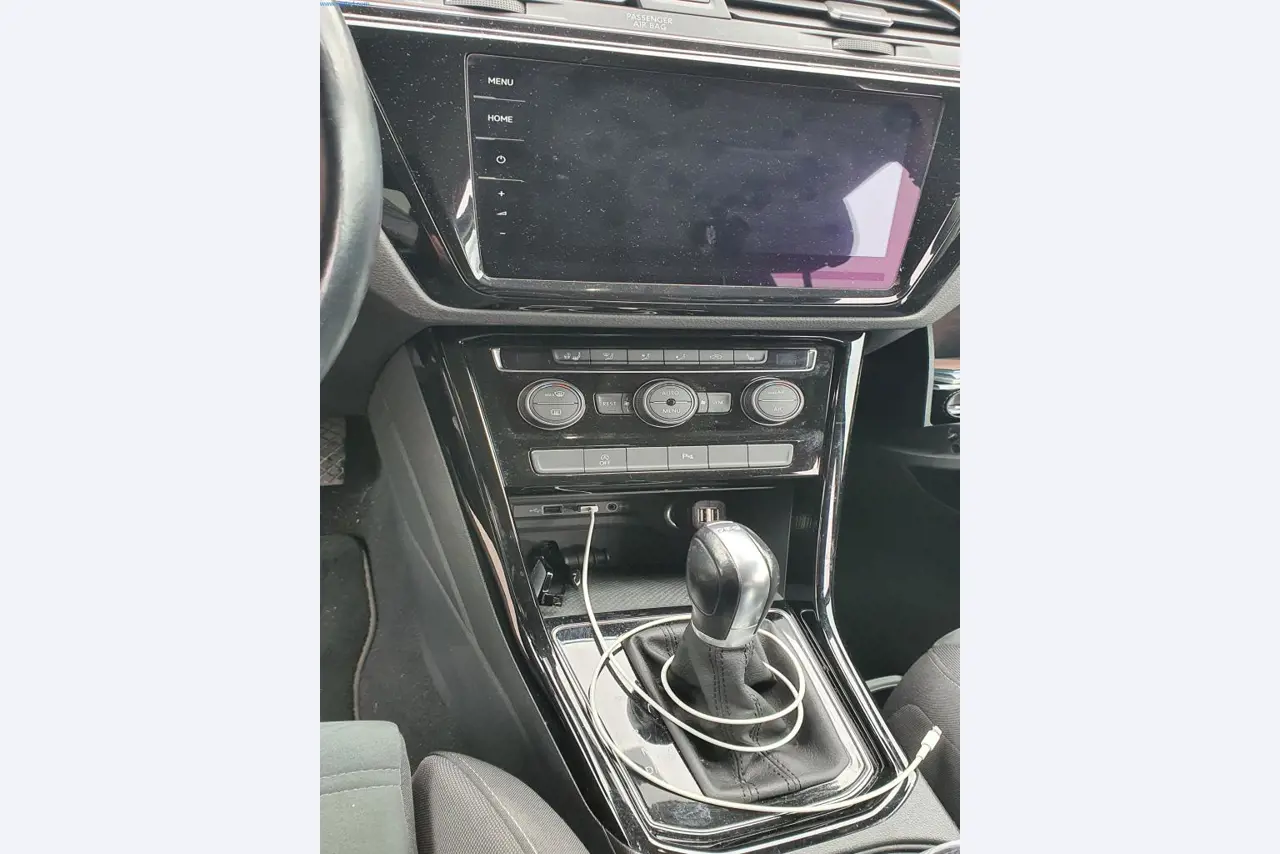 Maschinen zur Herstellung von Wohnraummöbeln-3