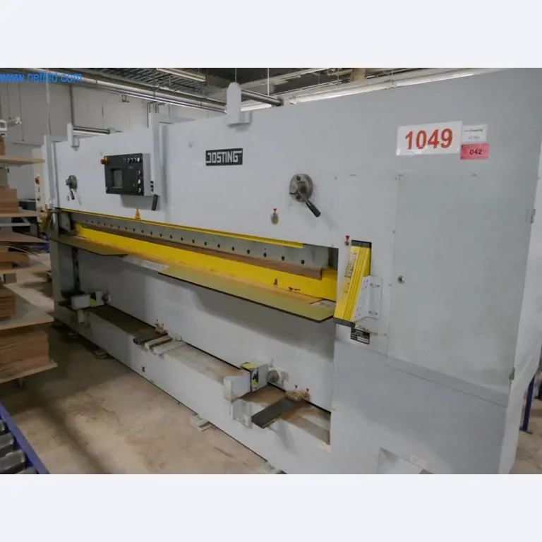 Máquinas para a produção de mobiliário para salas de estar-3