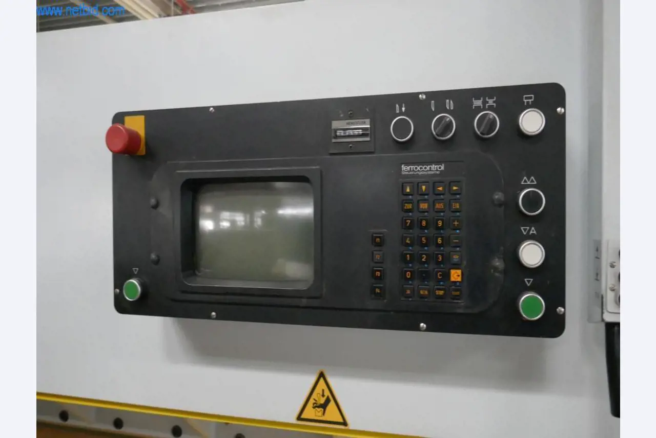 Máquinas para a produção de mobiliário para salas de estar-5