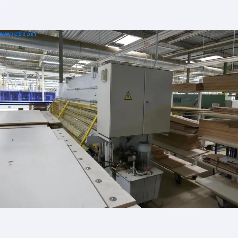 Máquinas para a produção de mobiliário para salas de estar-8