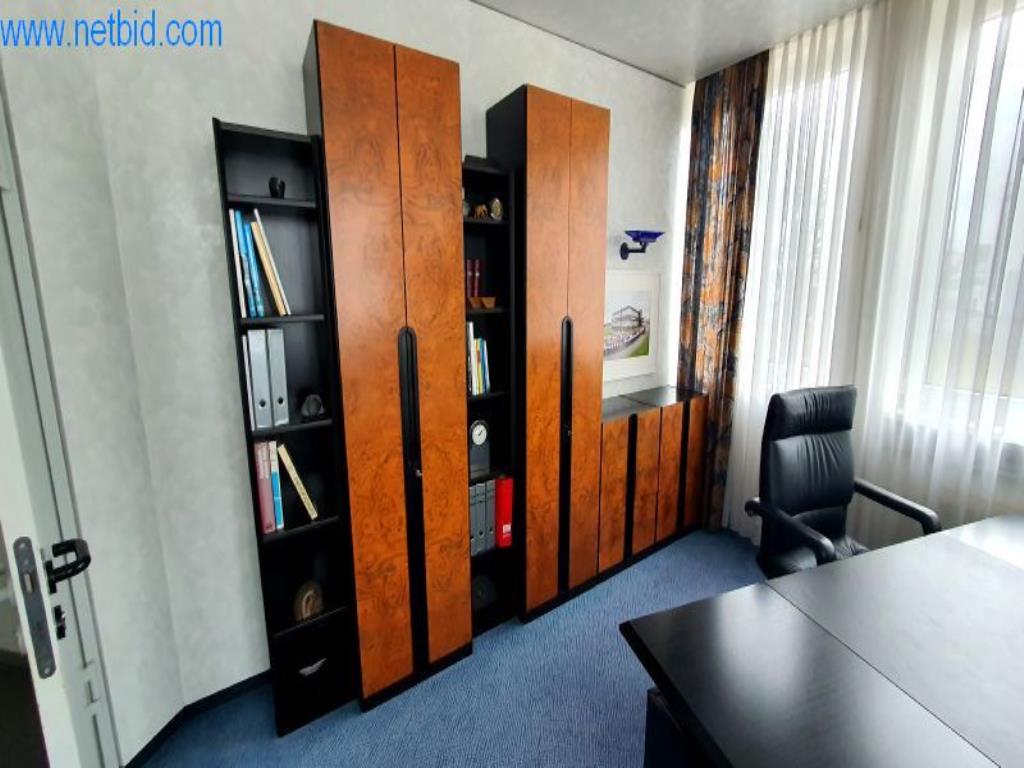 Maschinen zur Herstellung von Wohnraummöbeln-2