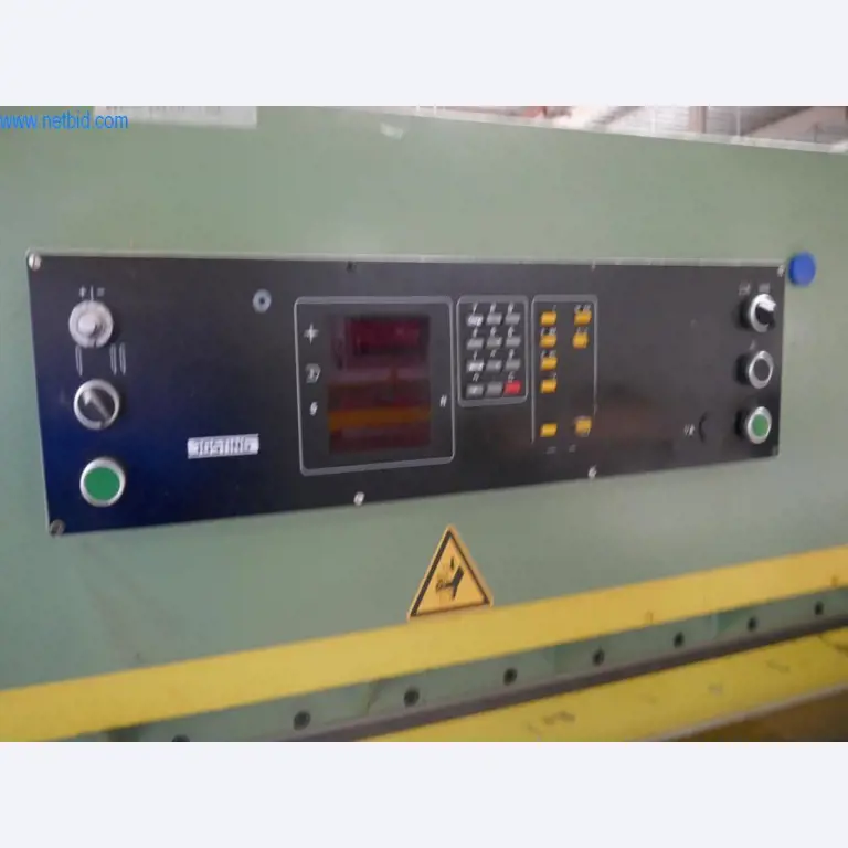 Máquinas para a produção de mobiliário para salas de estar-4