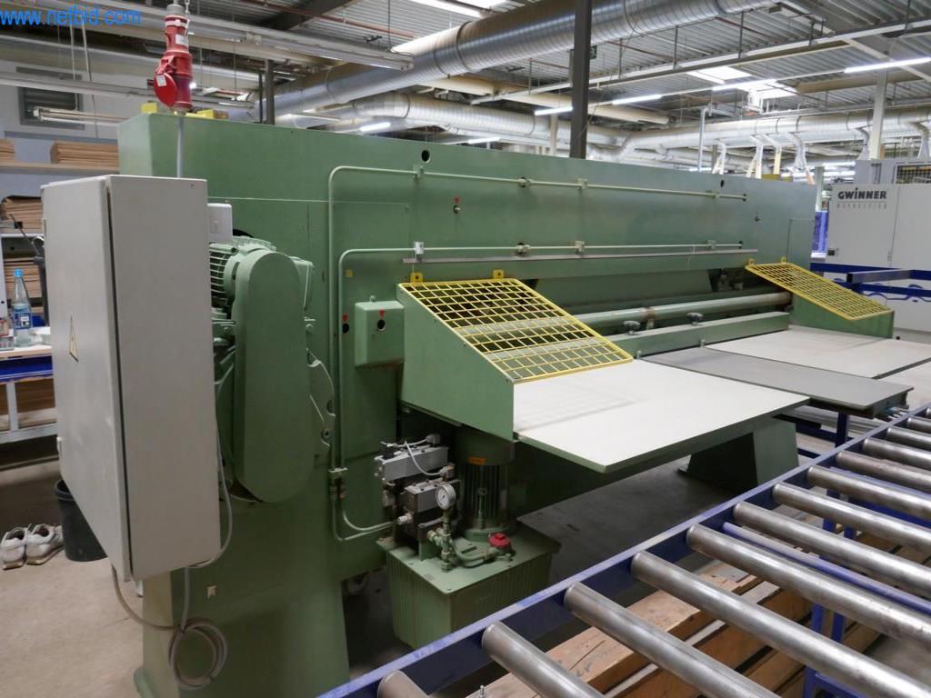 Machines pour la fabrication de meubles d'intérieur-6