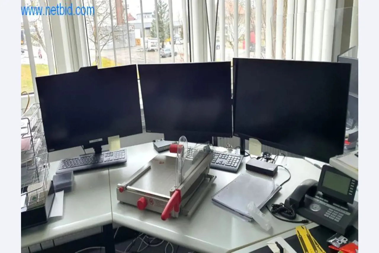 Máquinas para a produção de mobiliário para salas de estar-2