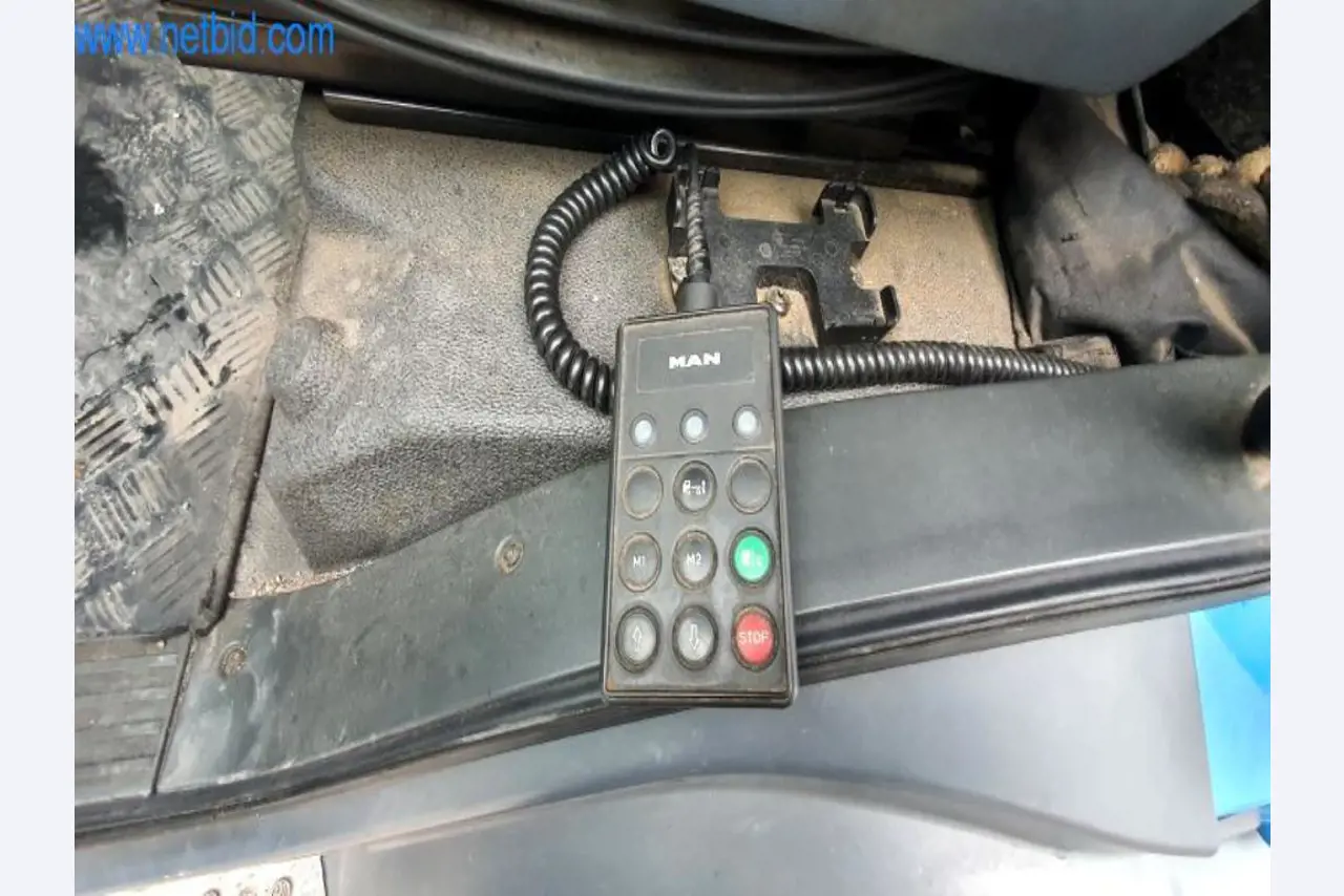 Máquinas para a produção de mobiliário para salas de estar-18