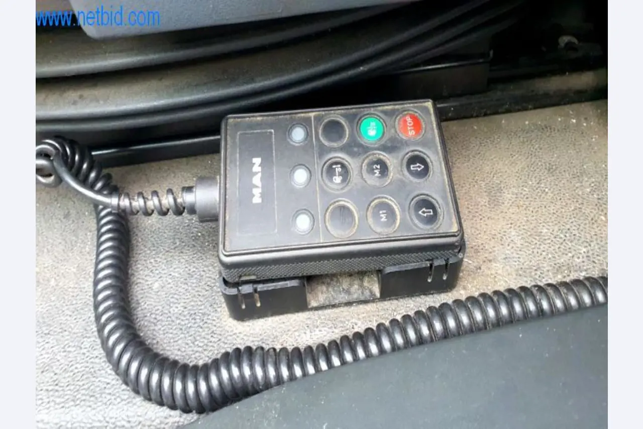 Máquinas para a produção de mobiliário para salas de estar-20