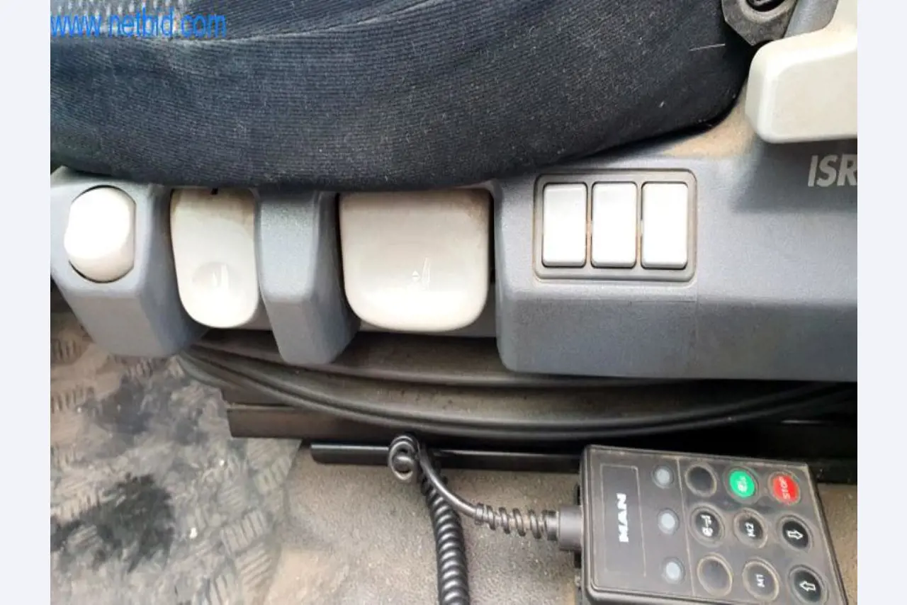 Máquinas para a produção de mobiliário para salas de estar-21