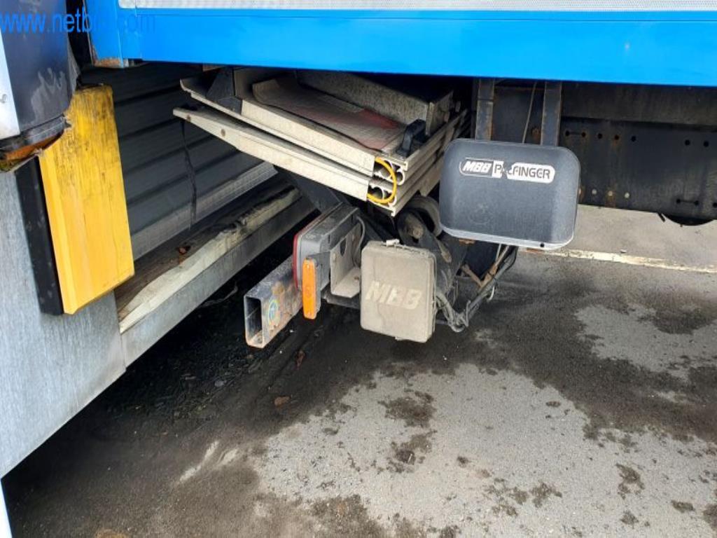 Máquinas para a produção de mobiliário para salas de estar-24