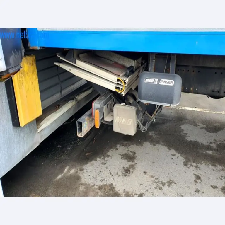 Máquinas para a produção de mobiliário para salas de estar-24