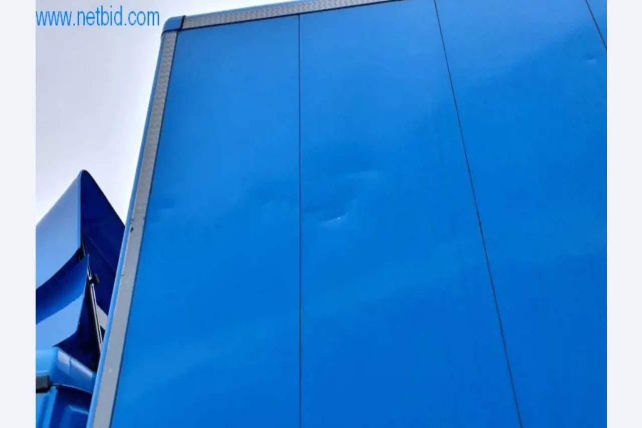 Máquinas para a produção de mobiliário para salas de estar-25