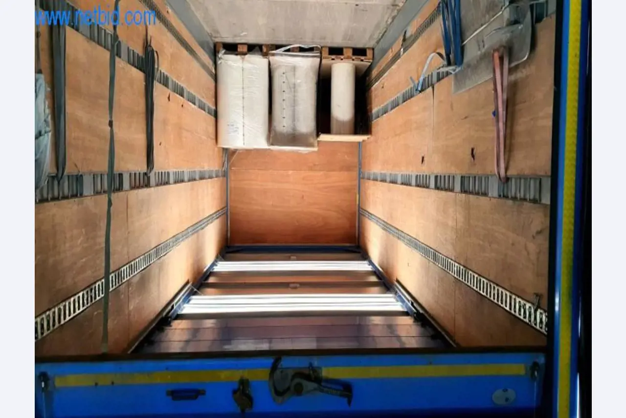 Máquinas para a produção de mobiliário para salas de estar-43