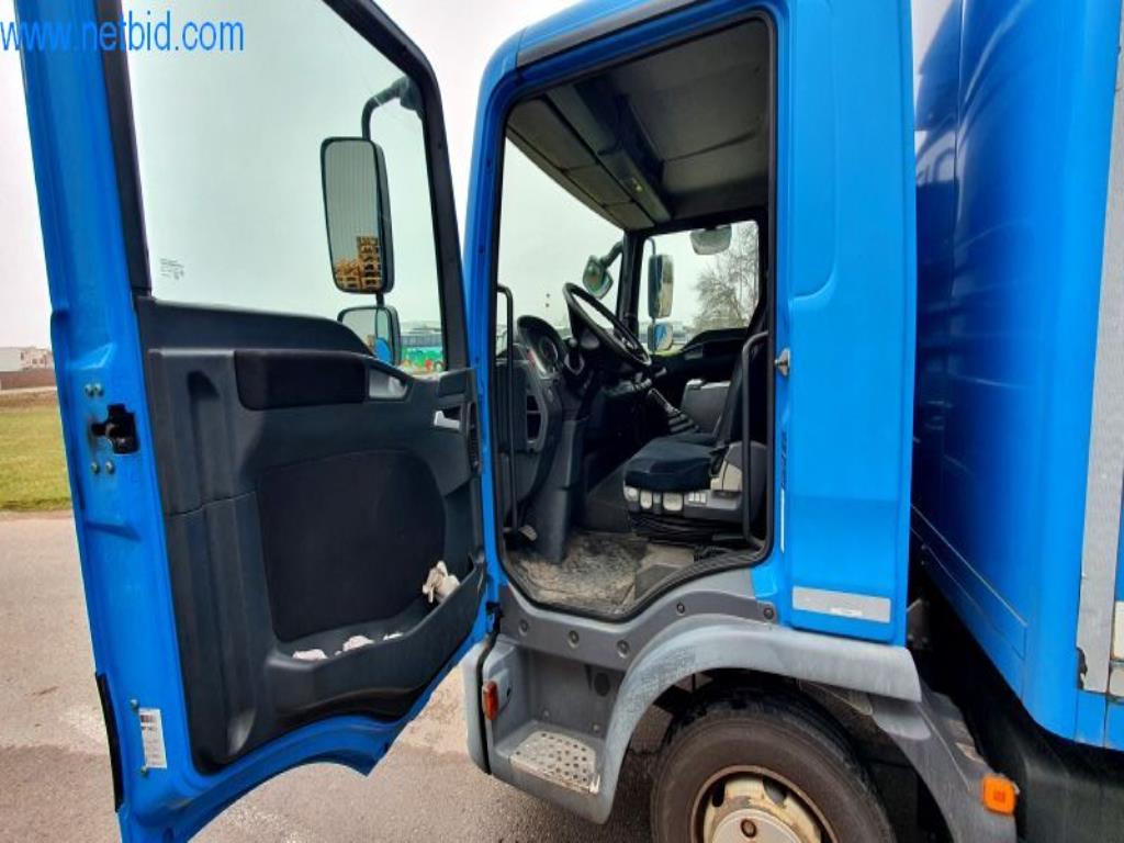 Máquinas para a produção de mobiliário para salas de estar-44