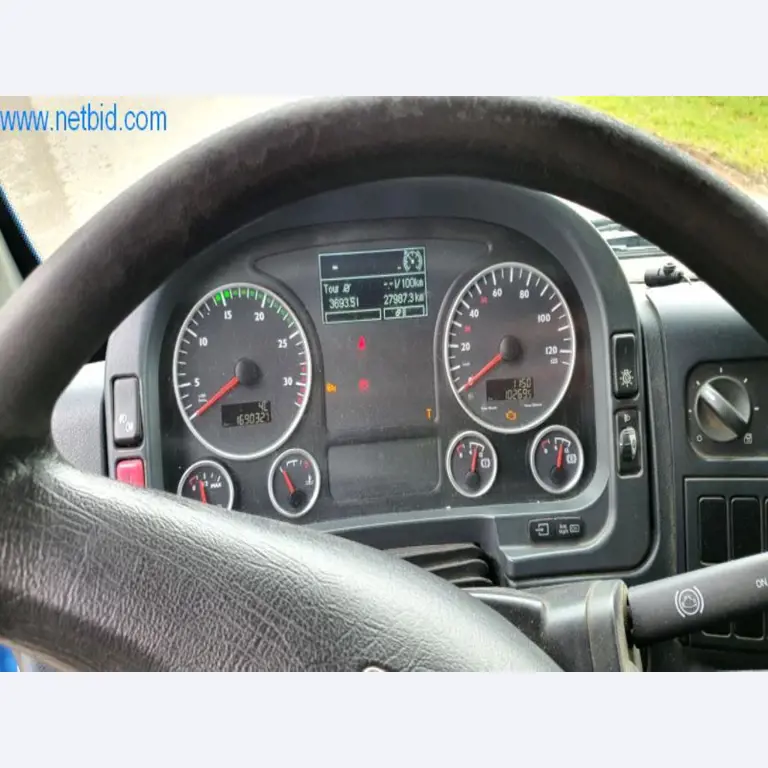 Máquinas para a produção de mobiliário para salas de estar-4