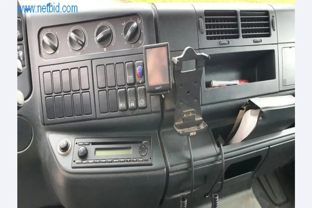 Máquinas para a produção de mobiliário para salas de estar-5