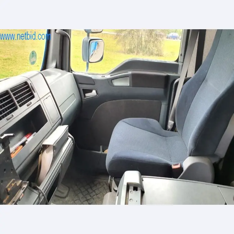 Máquinas para a produção de mobiliário para salas de estar-8