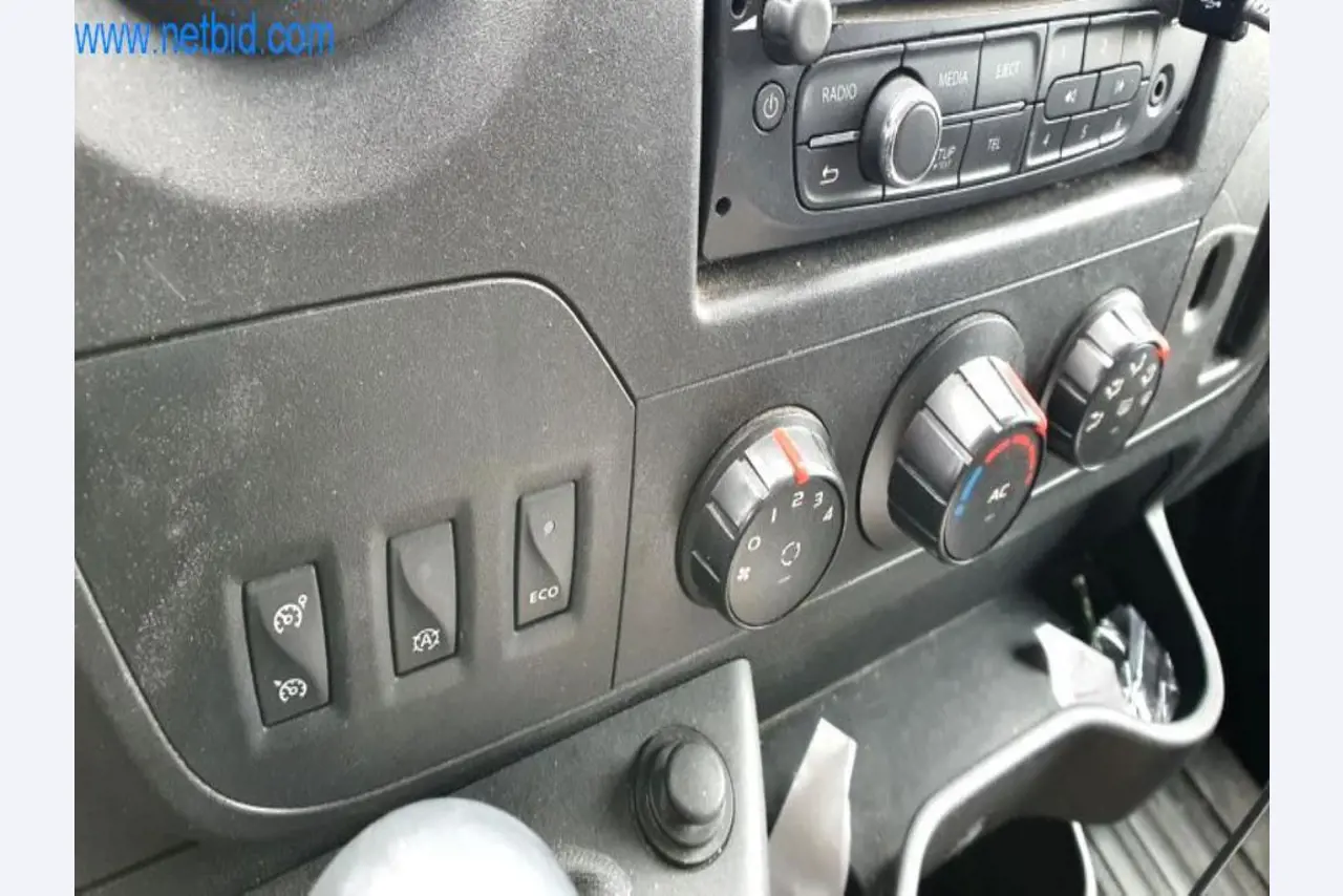 Máquinas para a produção de mobiliário para salas de estar-22