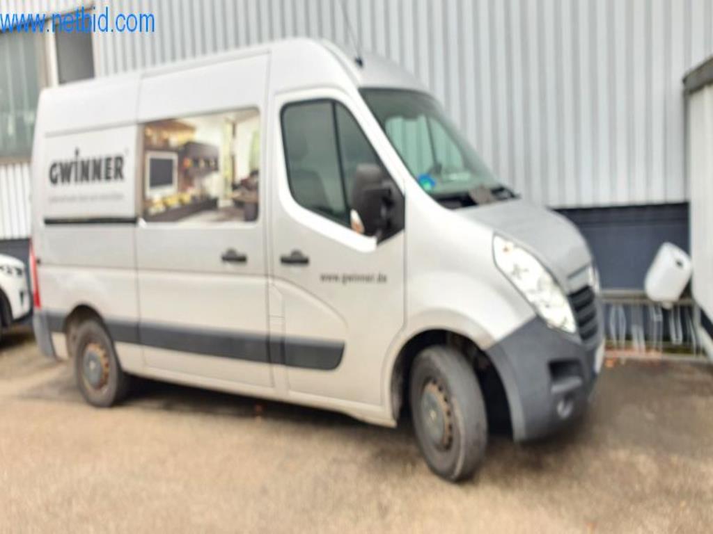 Máquinas para a produção de mobiliário para salas de estar-2