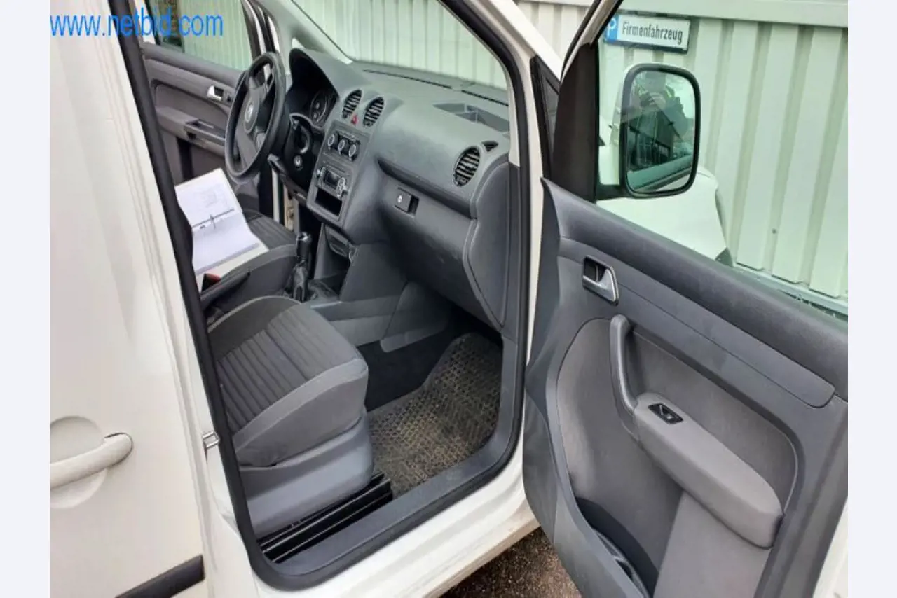 Máquinas para a produção de mobiliário para salas de estar-17