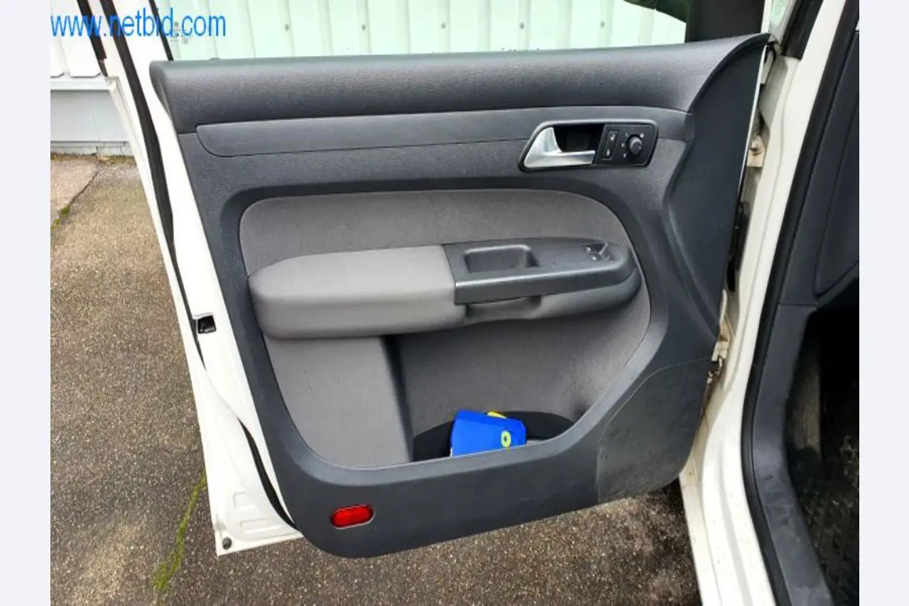 Máquinas para a produção de mobiliário para salas de estar-6