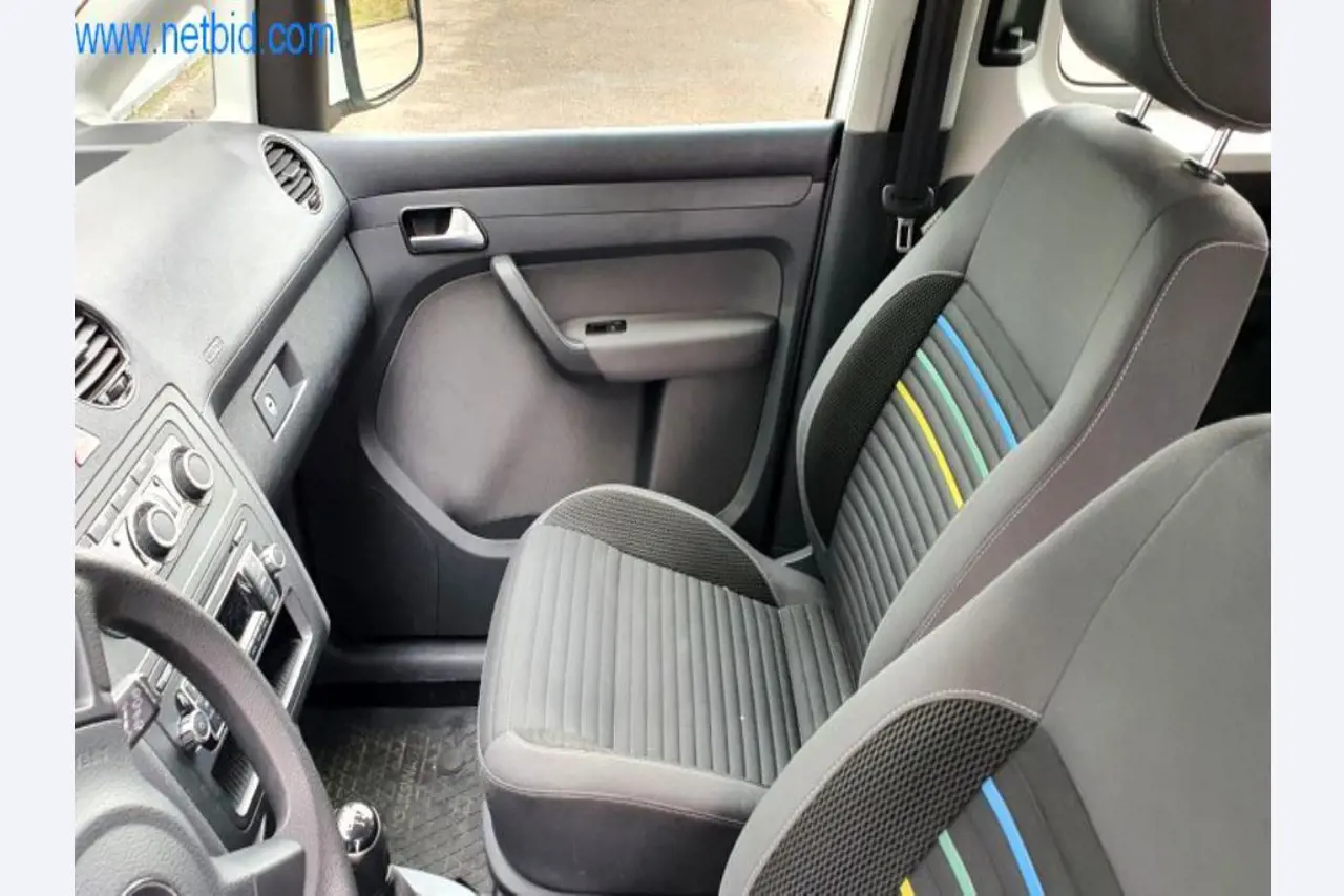 Máquinas para a produção de mobiliário para salas de estar-8