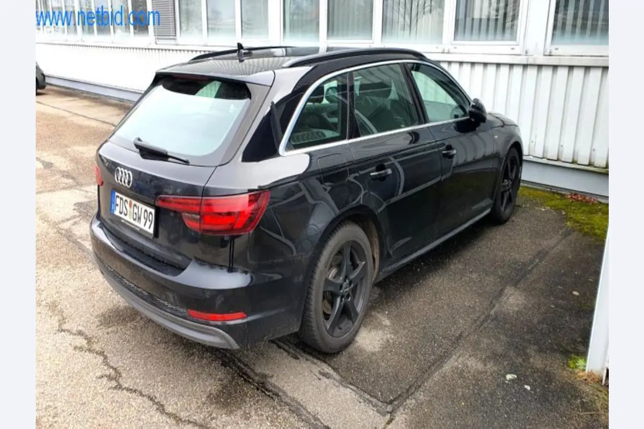 Máquinas para a produção de mobiliário para salas de estar-16