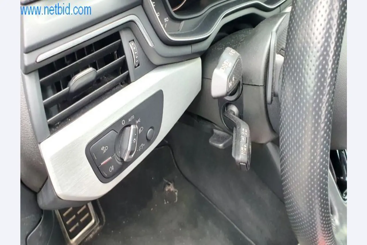 Máquinas para a produção de mobiliário para salas de estar-3