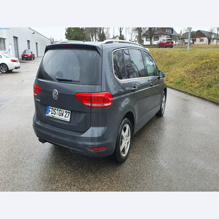 Máquinas para a produção de mobiliário para salas de estar-12