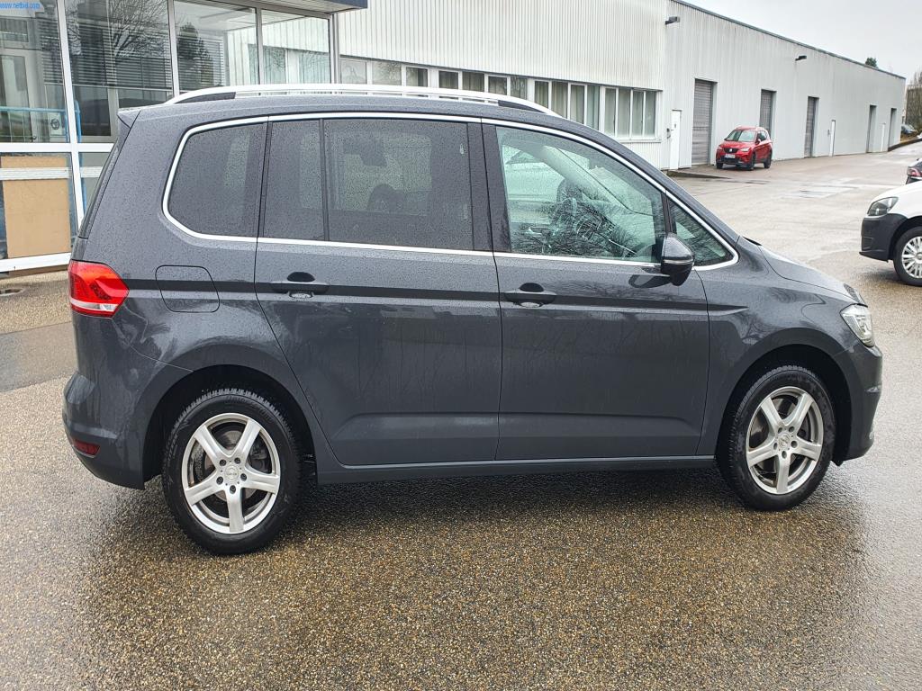 Máquinas para a produção de mobiliário para salas de estar-13