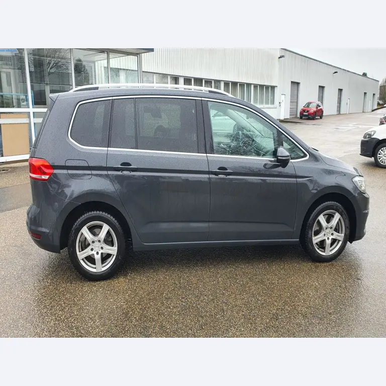 Máquinas para a produção de mobiliário para salas de estar-13