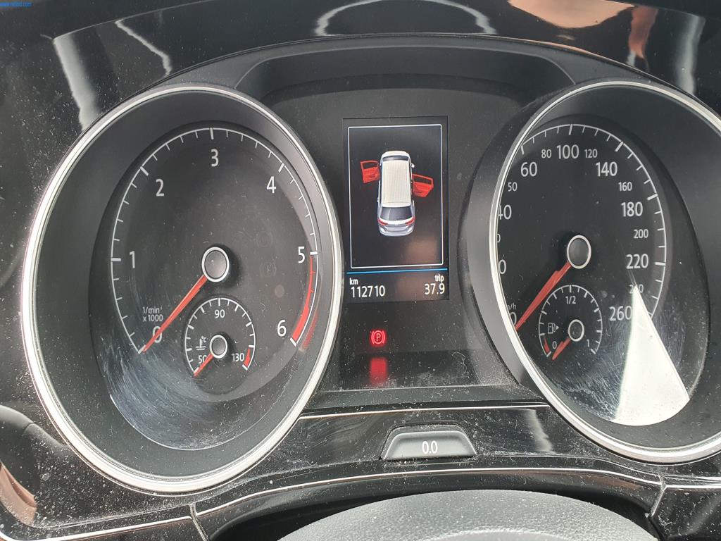 Máquinas para a produção de mobiliário para salas de estar-15